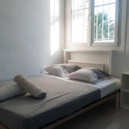 Grand Appartement Proche Gare Et Polygone Beziers Luaran gambar